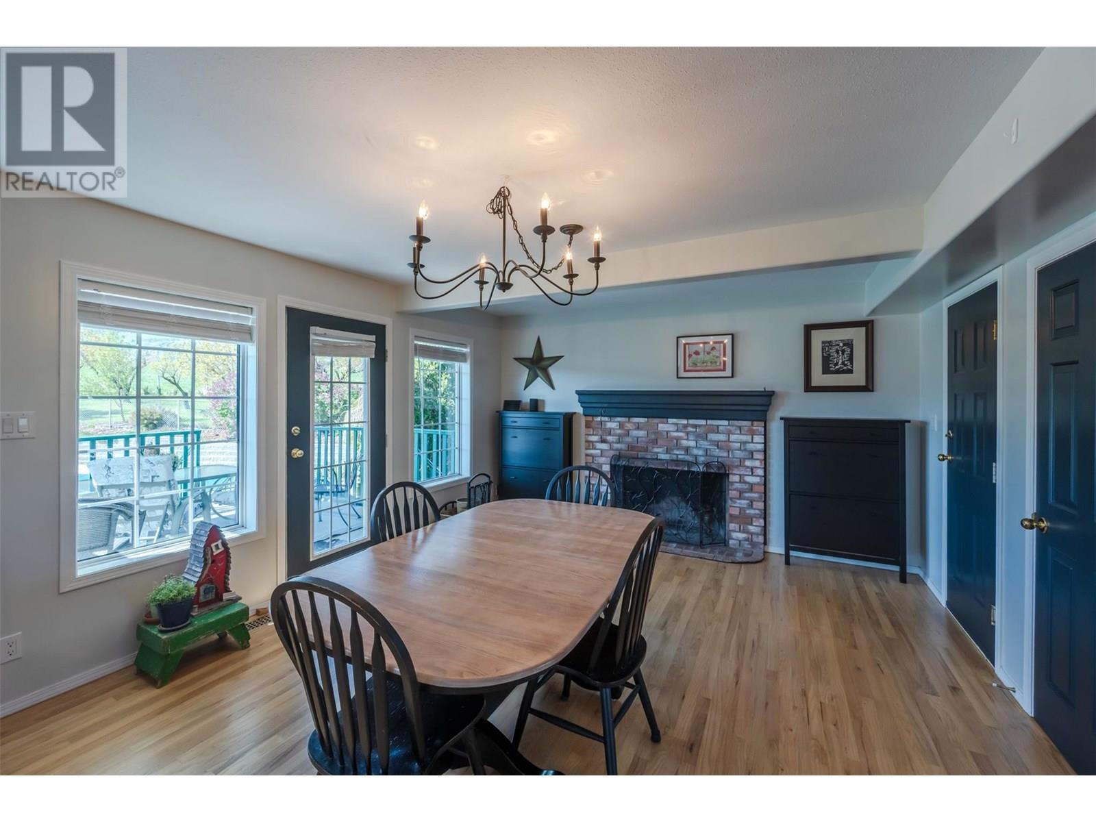 445 5 Road. Oliver, British Columbia