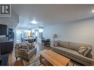 445 5 Road. Oliver, British Columbia