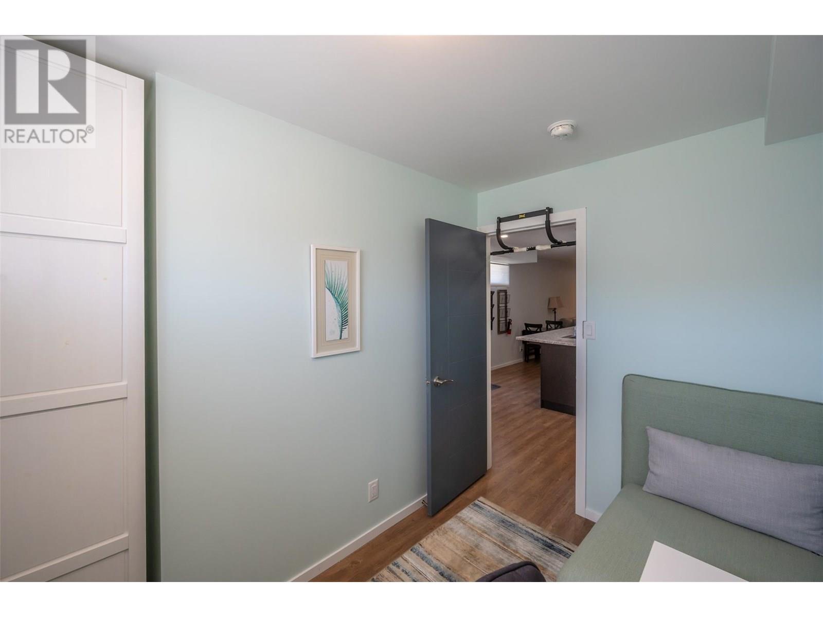 445 5 Road. Oliver, British Columbia