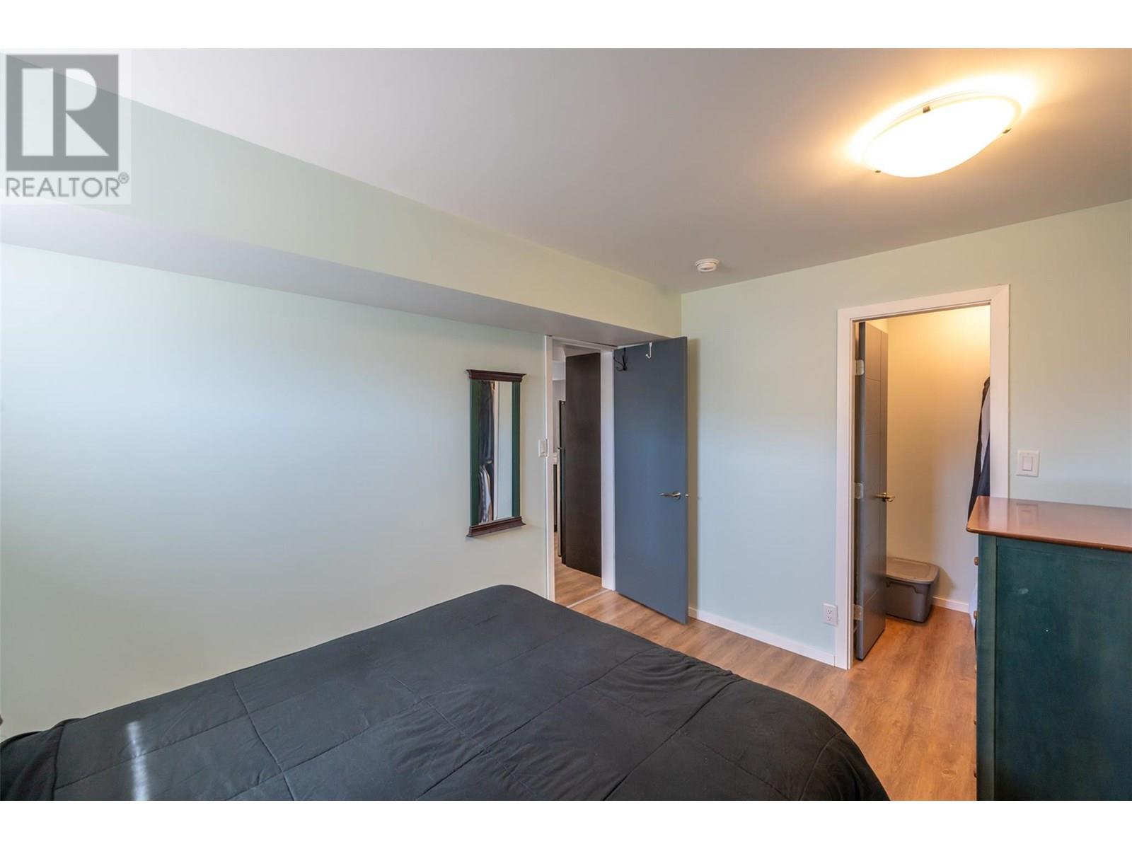 445 5 Road. Oliver, British Columbia