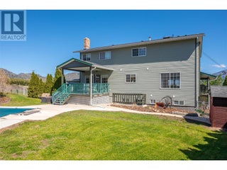 445 5 Road. Oliver, British Columbia