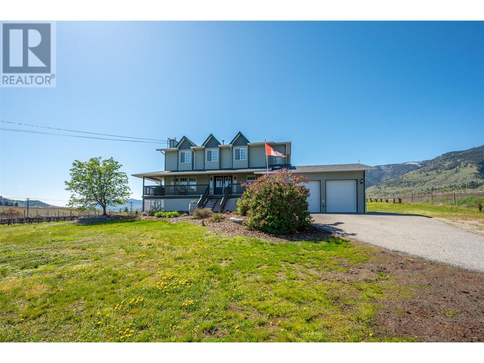 445 5 Road. Oliver, British Columbia
