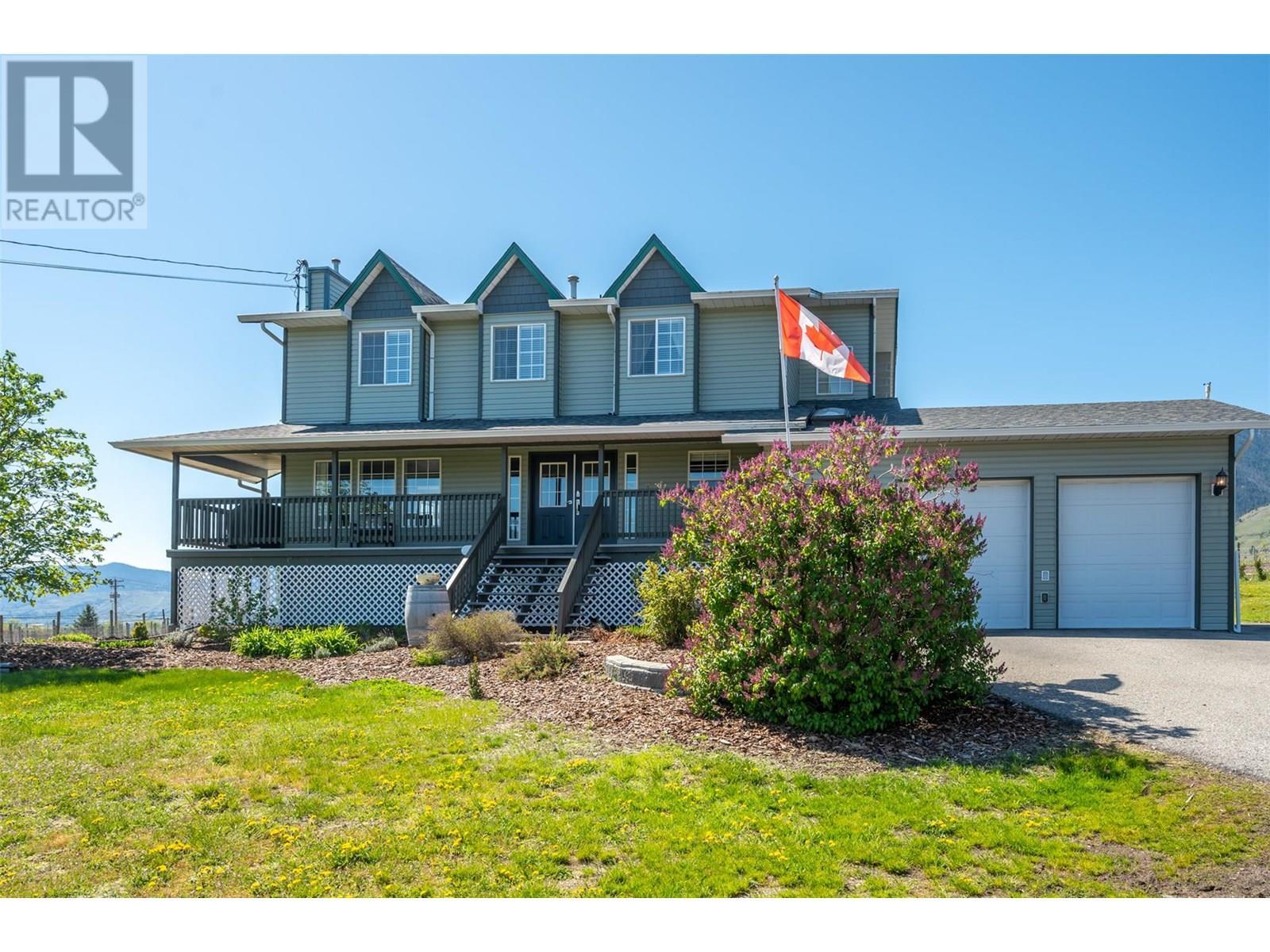 445 5 Road. Oliver, British Columbia