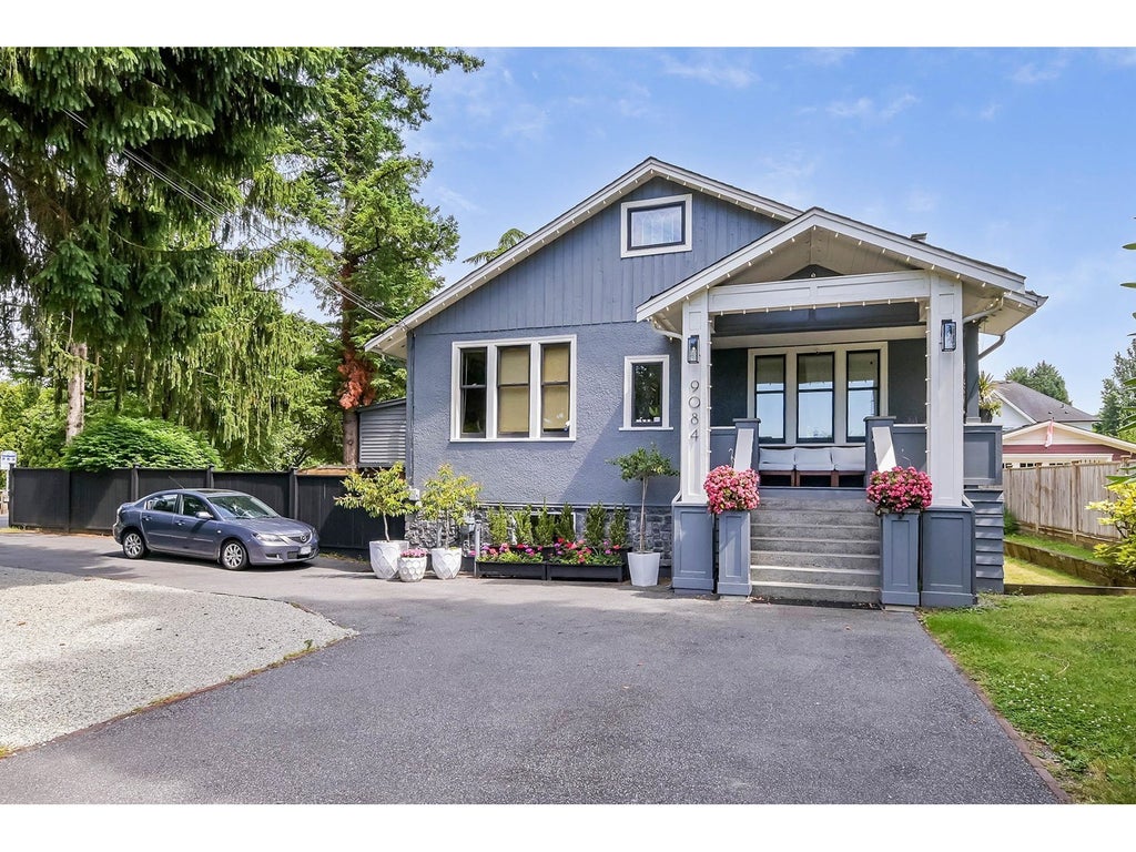 9084 Nash Street, Langley