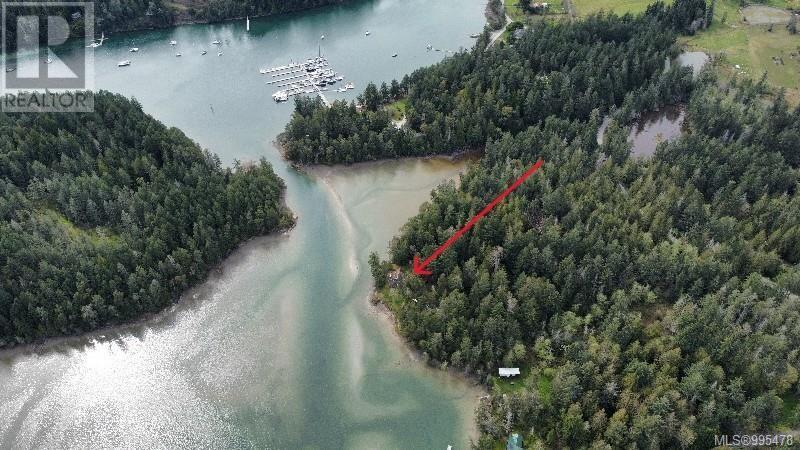79 Brown Road, Thetis Island