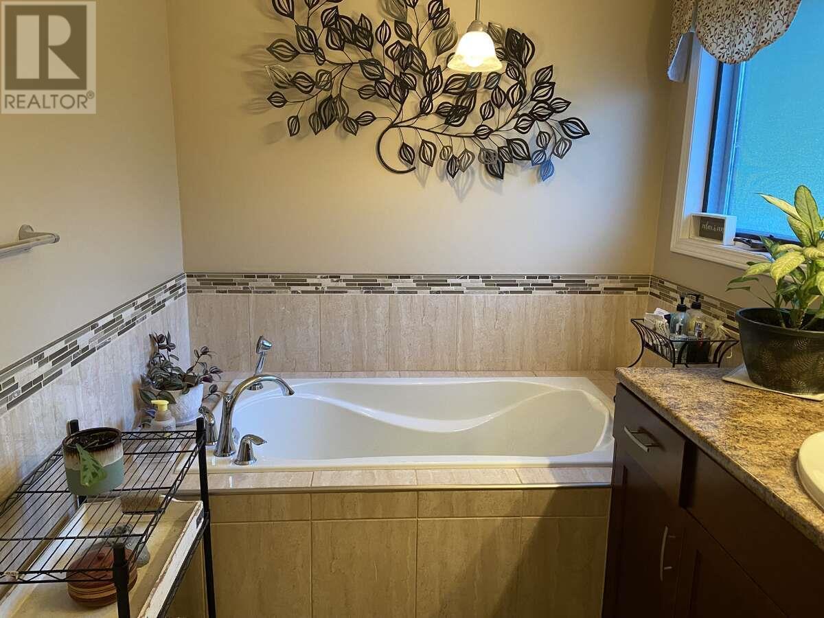 27 Preston Crescent. Enderby, British Columbia