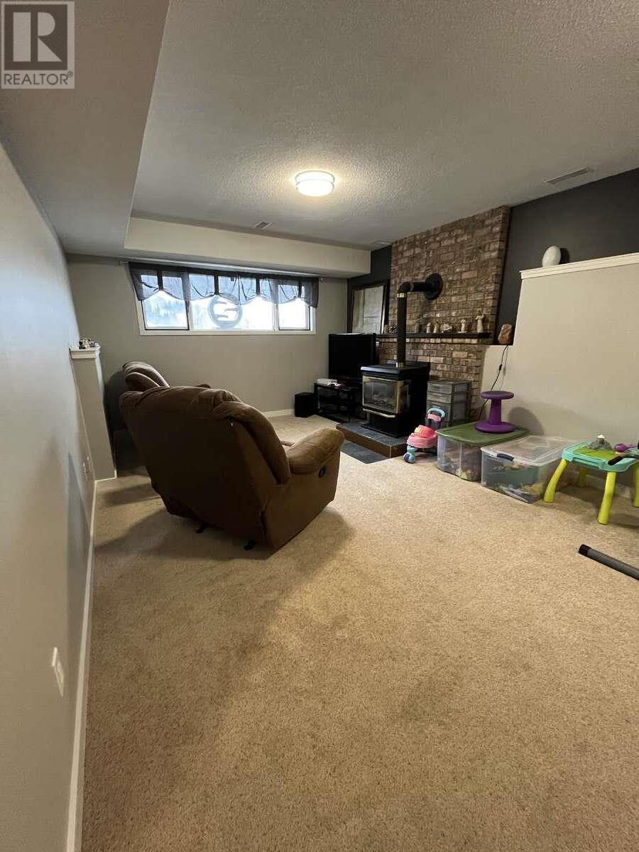 27 Preston Crescent. Enderby, British Columbia