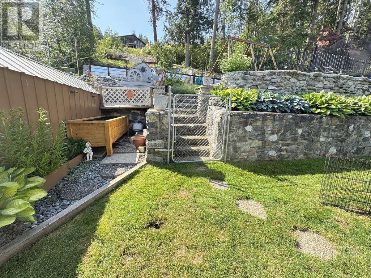 27 Preston Crescent. Enderby, British Columbia