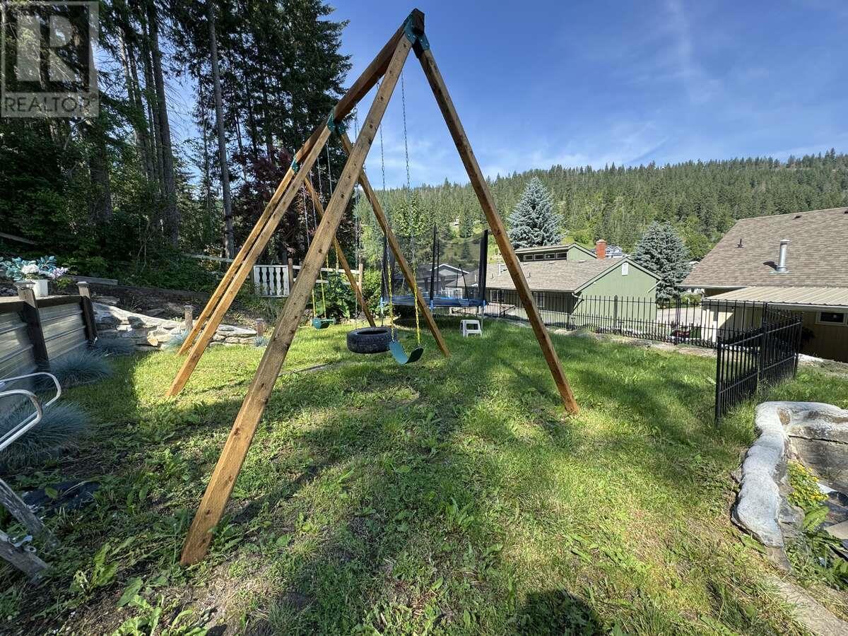 27 Preston Crescent. Enderby, British Columbia