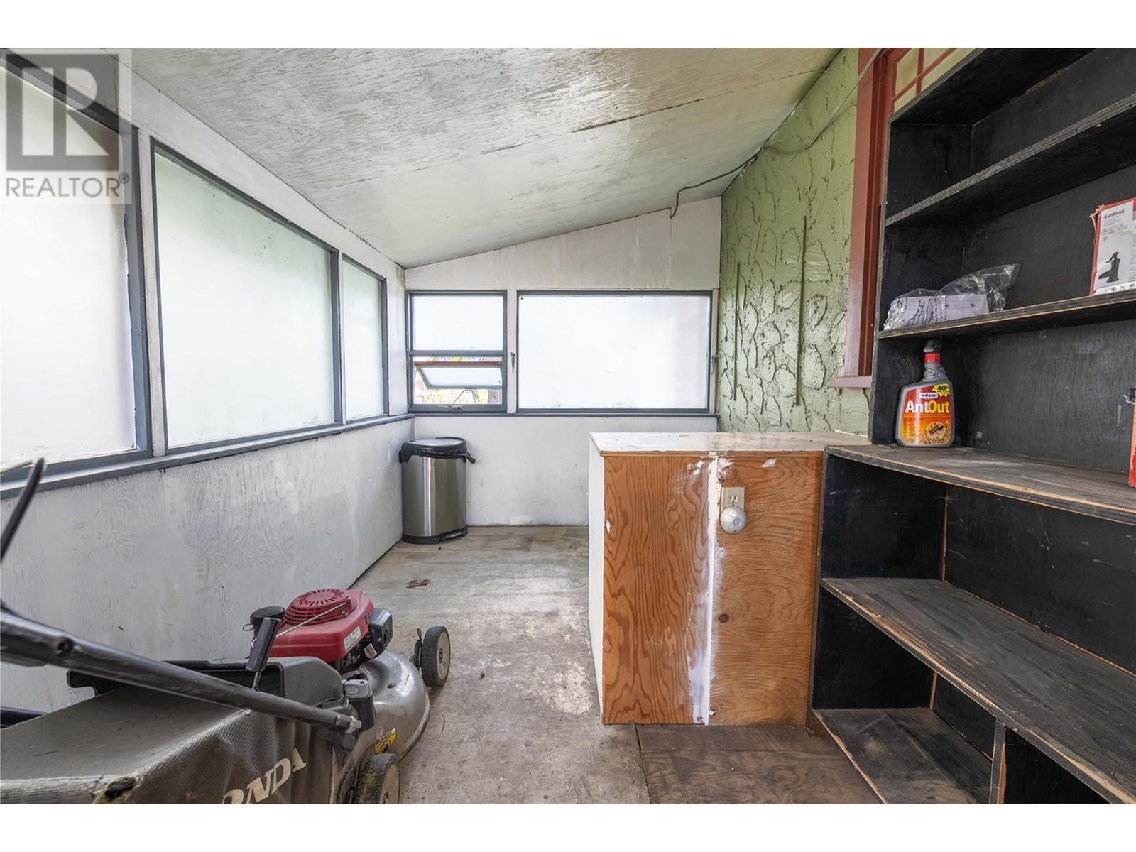 320 Okanagan Avenue Se. Salmon Arm, British Columbia