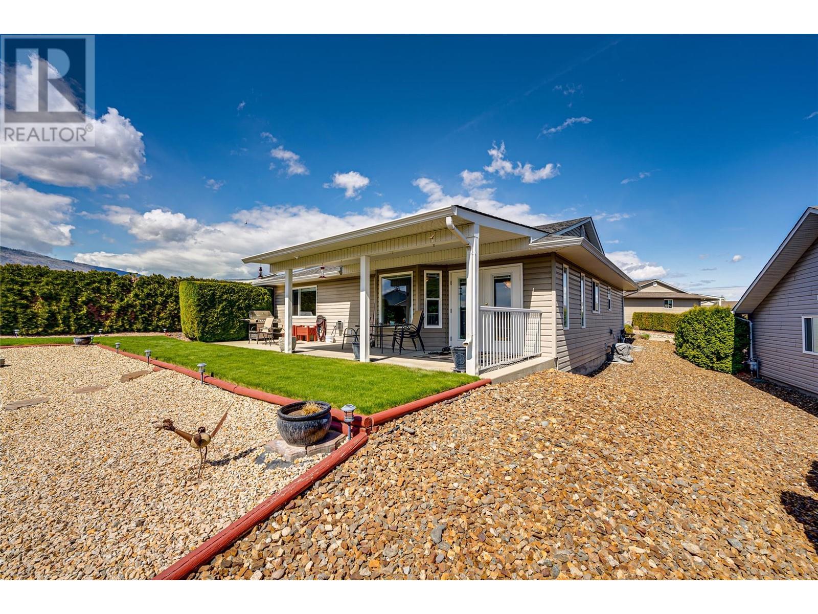 855 8 Avenue. Vernon, British Columbia