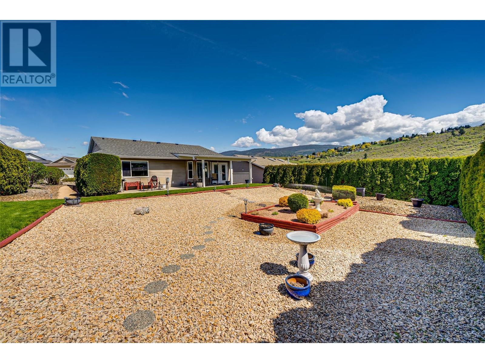 855 8 Avenue. Vernon, British Columbia