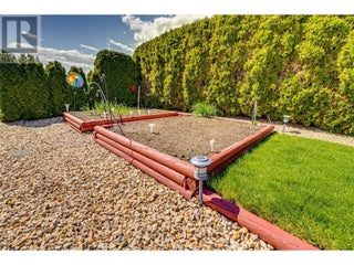 855 8 Avenue. Vernon, British Columbia