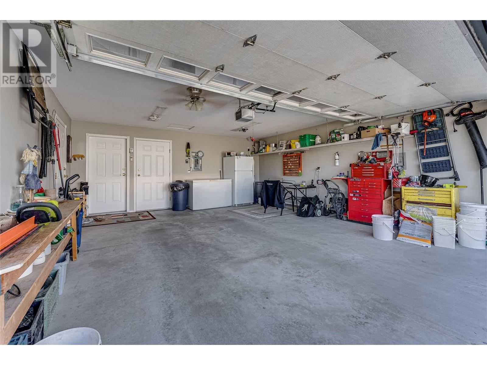 855 8 Avenue. Vernon, British Columbia