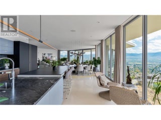 764 Rockcliffe Place. Kelowna, British Columbia