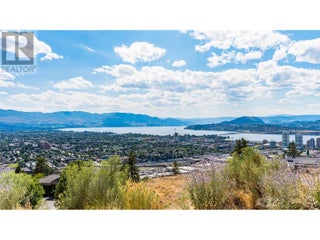 764 Rockcliffe Place. Kelowna, British Columbia