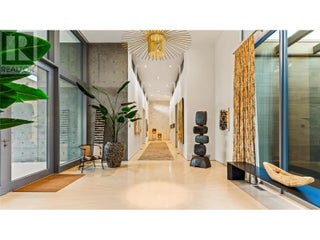 764 Rockcliffe Place. Kelowna, British Columbia