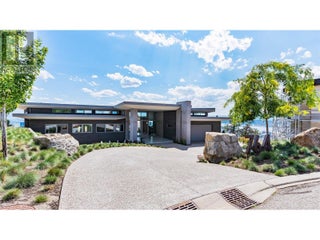 764 Rockcliffe Place. Kelowna, British Columbia