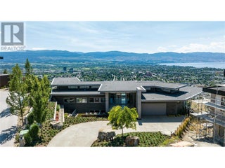764 Rockcliffe Place. Kelowna, British Columbia