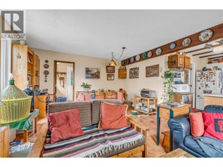 4206 Monro Avenue. Summerland, British Columbia