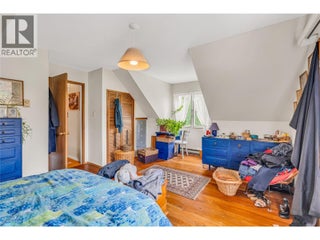 4206 Monro Avenue. Summerland, British Columbia