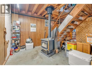 4206 Monro Avenue. Summerland, British Columbia