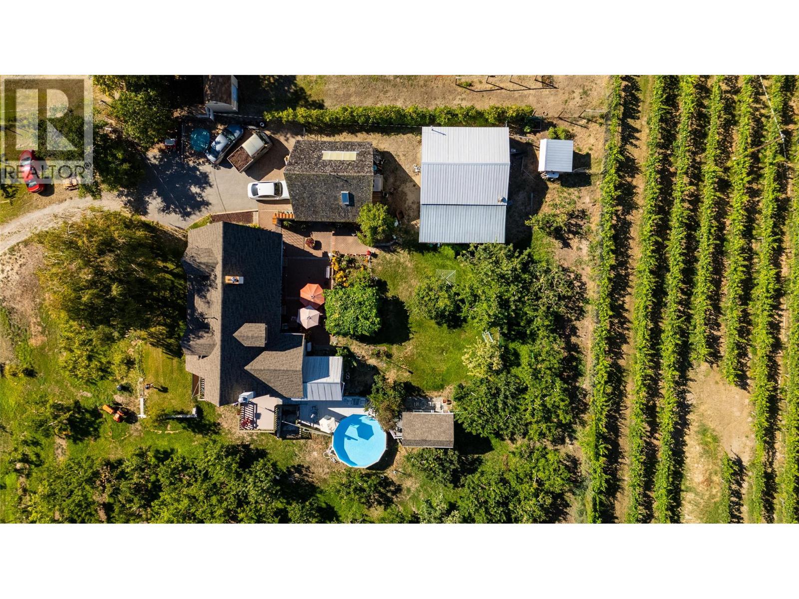 4206 Monro Avenue. Summerland, British Columbia