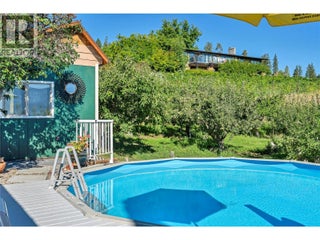 4206 Monro Avenue. Summerland, British Columbia