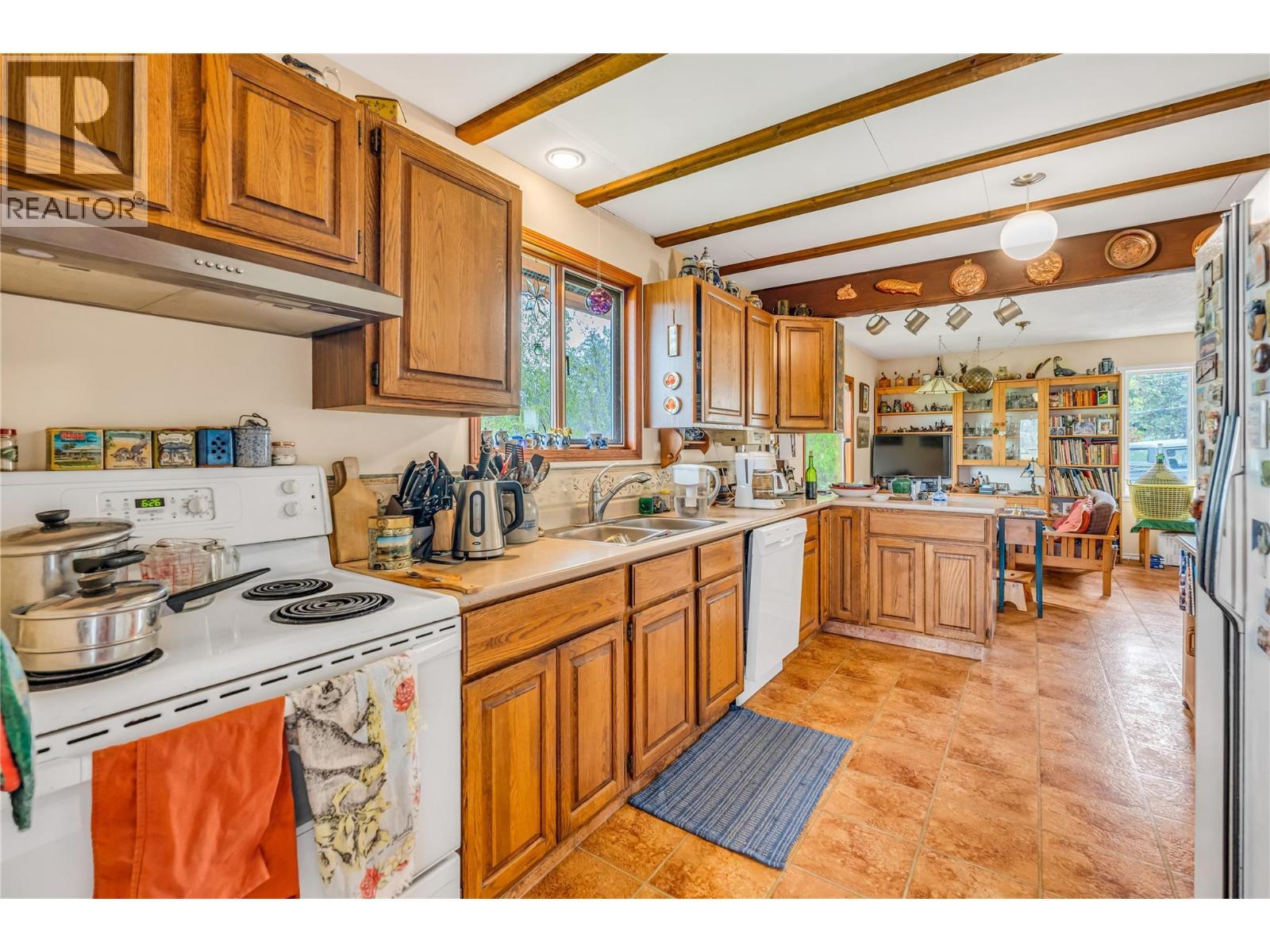 4206 Monro Avenue. Summerland, British Columbia