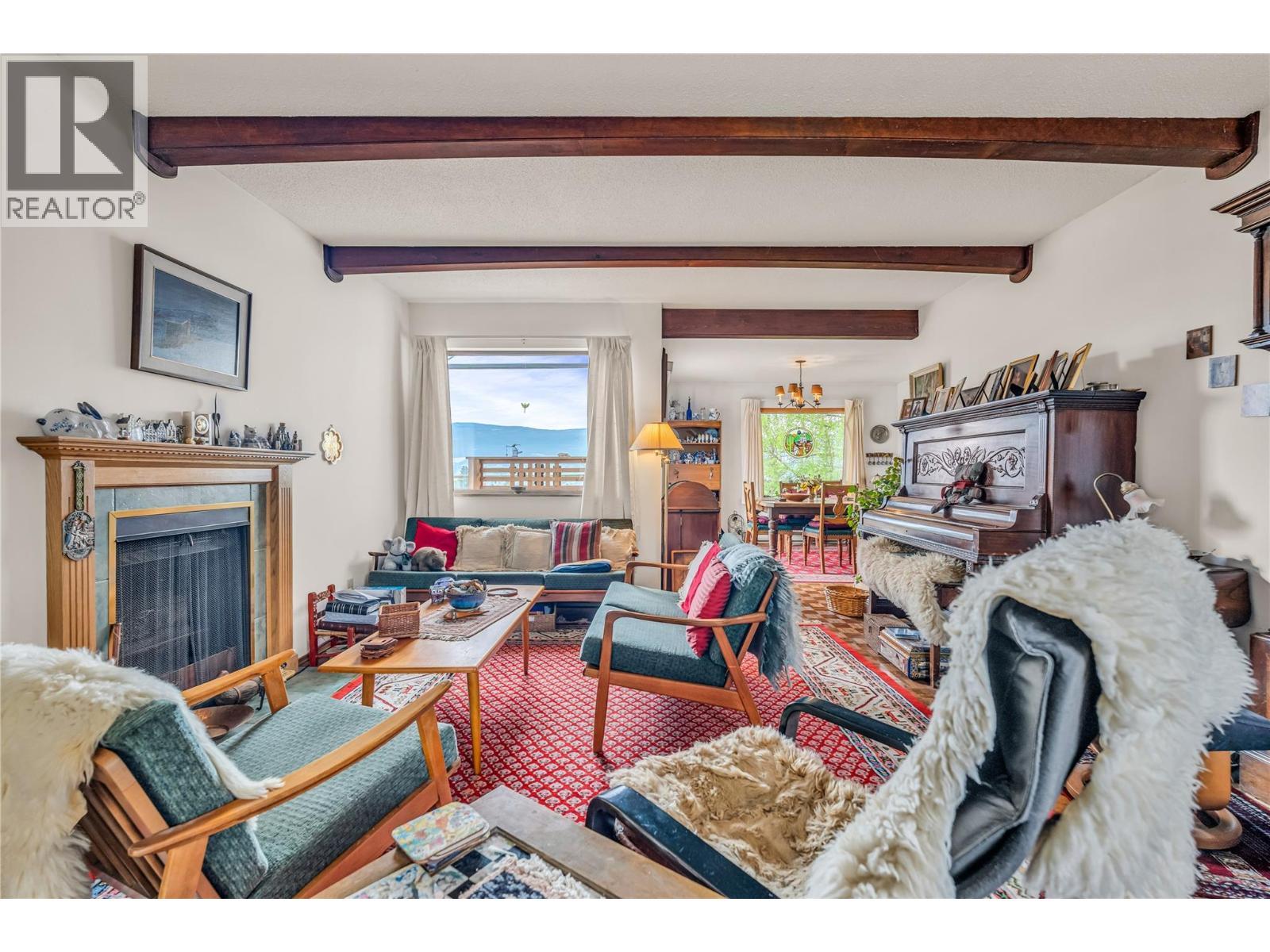 4206 Monro Avenue. Summerland, British Columbia