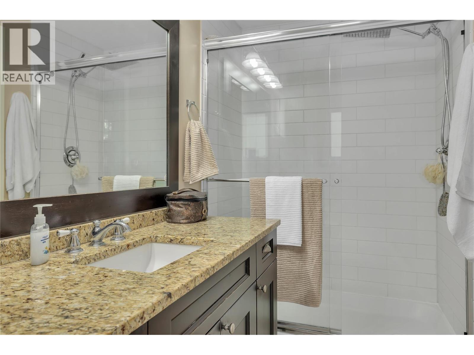 4036 Pritchard Drive N Unit# 3203. West Kelowna, British Columbia