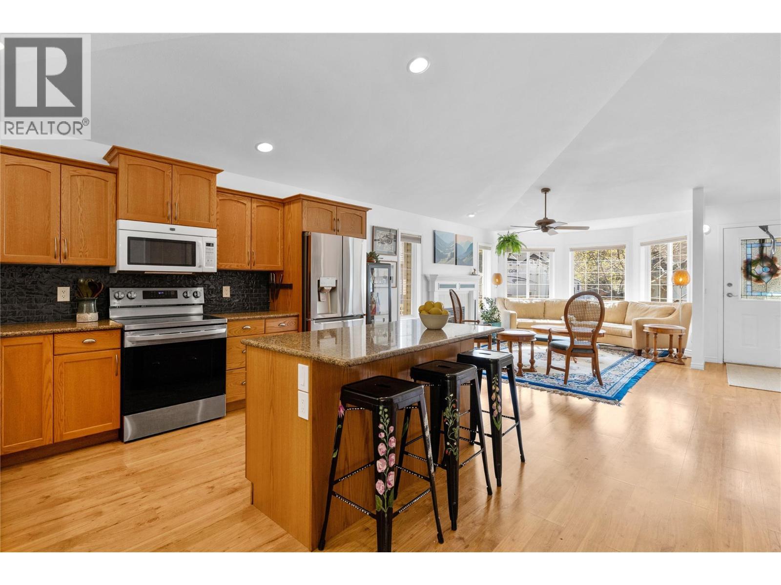 1474 Rose Meadow Drive. West Kelowna, British Columbia