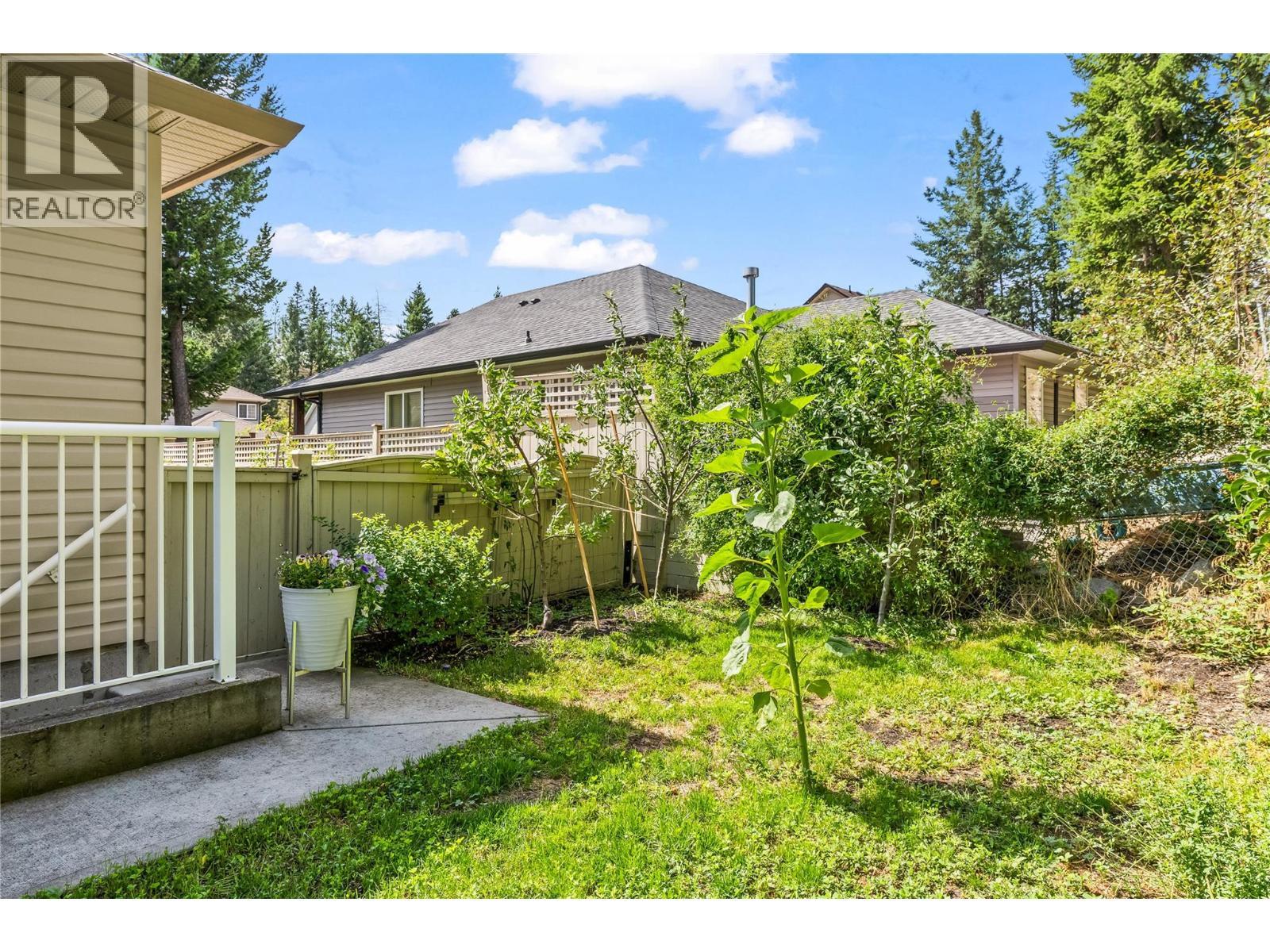 1474 Rose Meadow Drive. West Kelowna, British Columbia