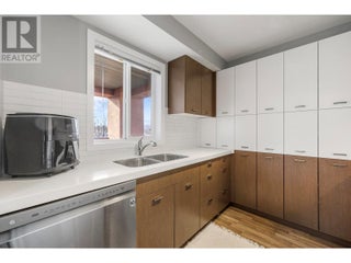 1550 Dickson Avenue Unit# 222. Kelowna, British Columbia