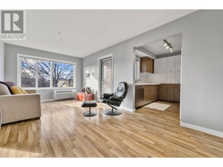 1550 Dickson Avenue Unit# 222. Kelowna, British Columbia