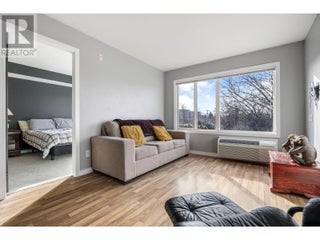 1550 Dickson Avenue Unit# 222. Kelowna, British Columbia