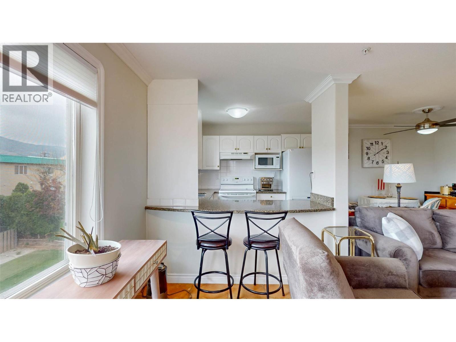 6805 Cottonwood Drive Unit# 206. Osoyoos, British Columbia