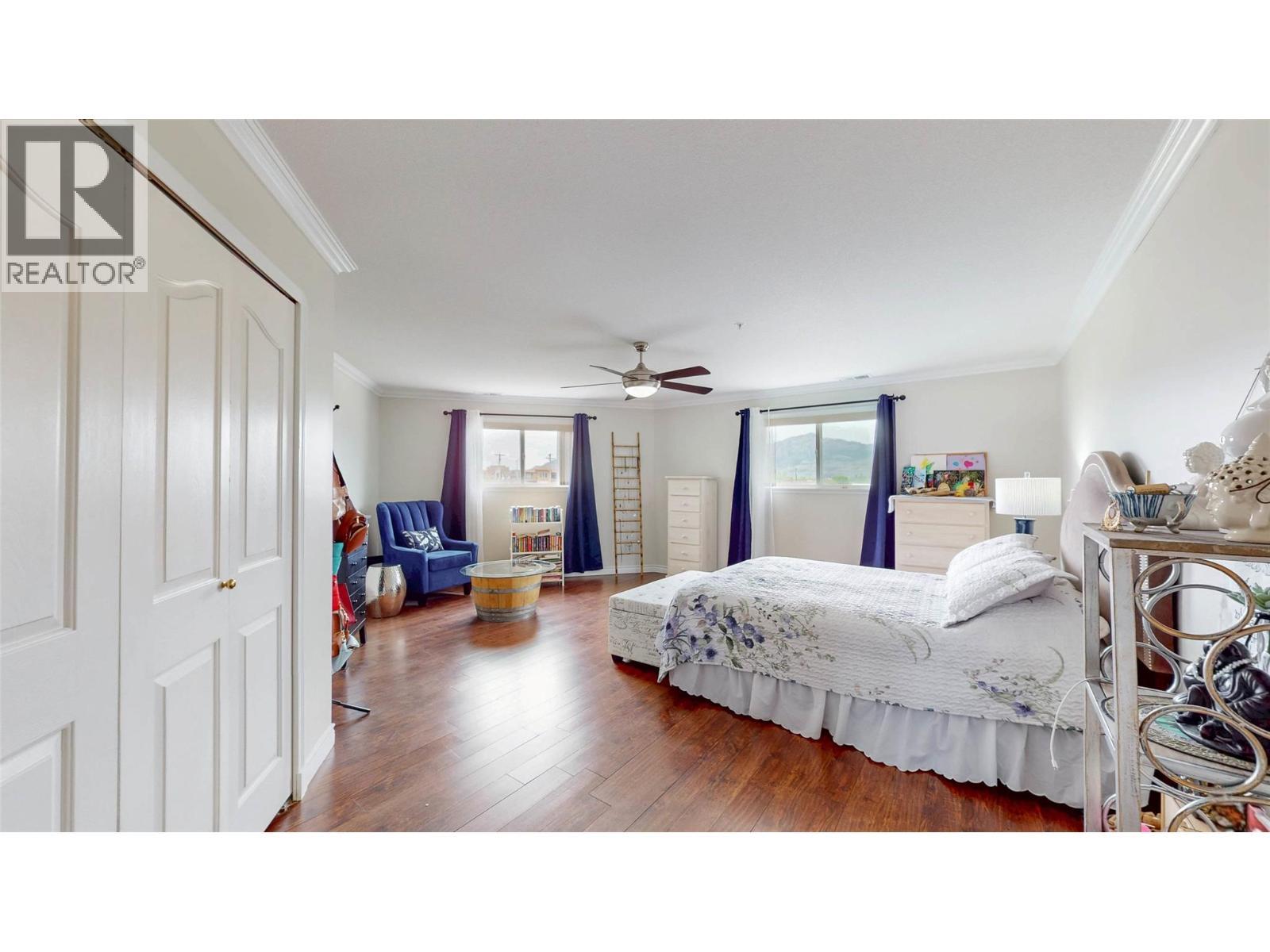 6805 Cottonwood Drive Unit# 206. Osoyoos, British Columbia