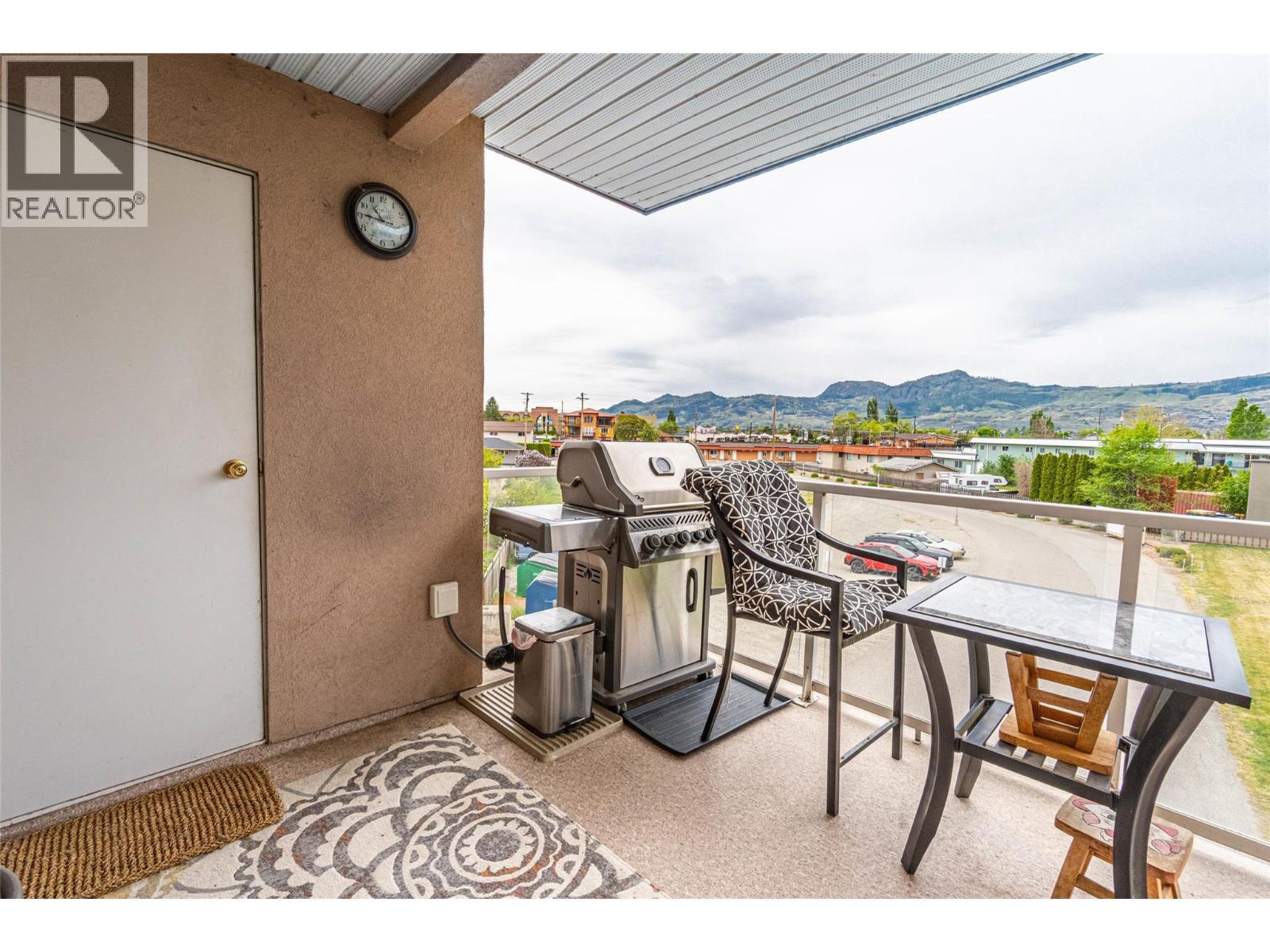 6805 Cottonwood Drive Unit# 206. Osoyoos, British Columbia