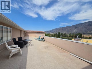 6805 Cottonwood Drive Unit# 206. Osoyoos, British Columbia