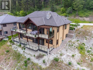 6166 Seymoure Avenue. Peachland, British Columbia