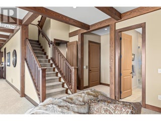 6166 Seymoure Avenue. Peachland, British Columbia