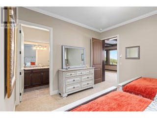 6166 Seymoure Avenue. Peachland, British Columbia