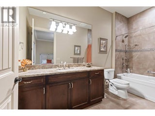 6166 Seymoure Avenue. Peachland, British Columbia