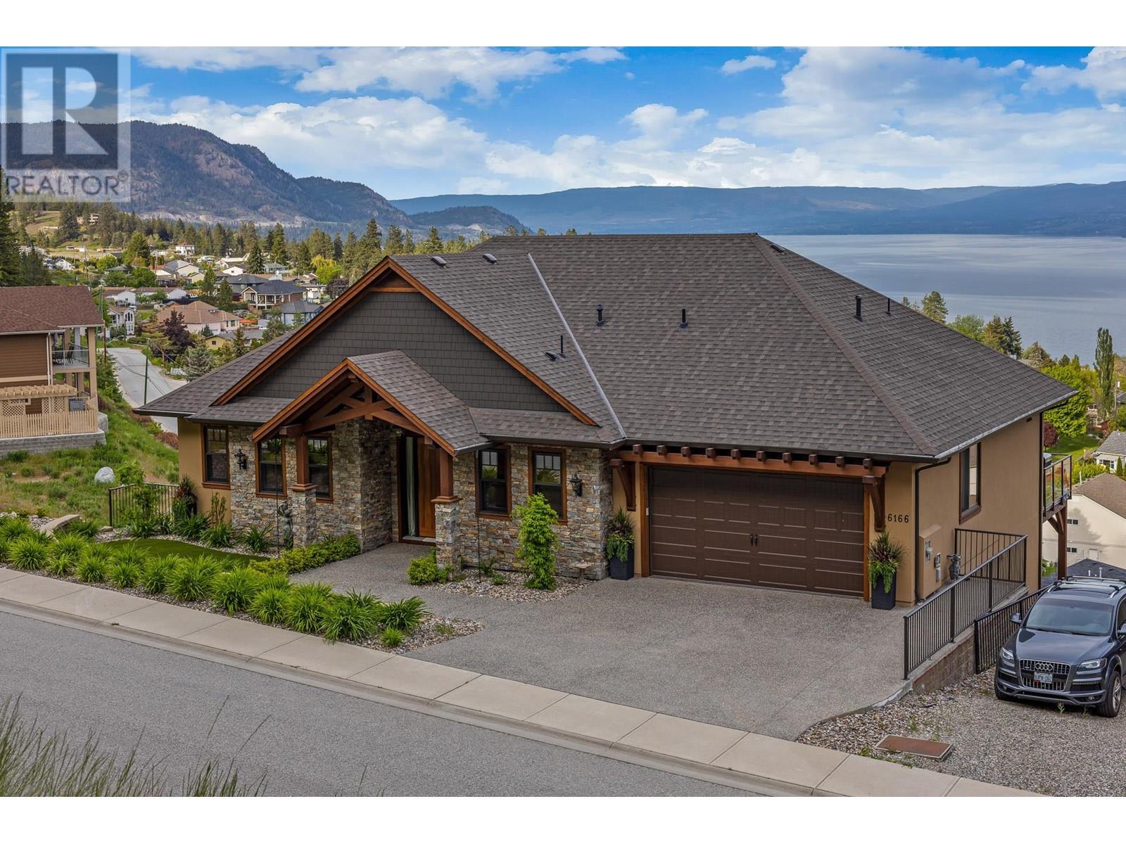6166 Seymoure Avenue. Peachland, British Columbia