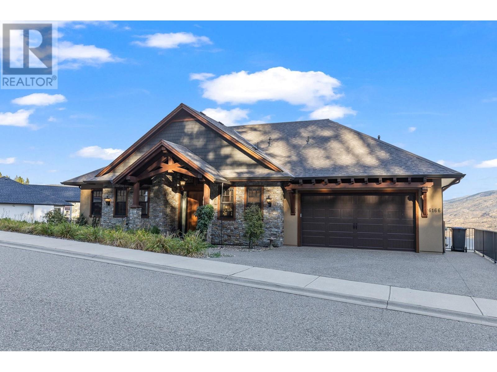 6166 Seymoure Avenue. Peachland, British Columbia