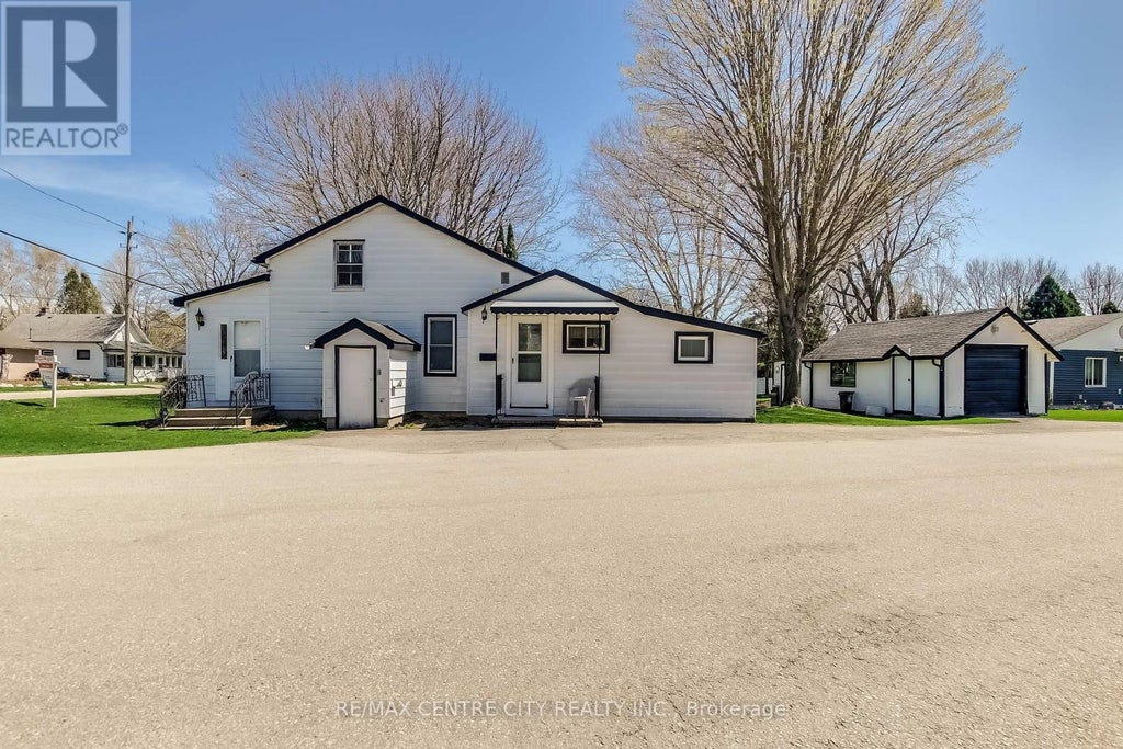 358 Warren Street, Central Elgin (port Stanley)