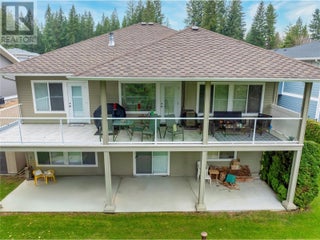 2743 Golf Course Drive. Blind Bay, British Columbia