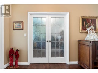 2743 Golf Course Drive. Blind Bay, British Columbia