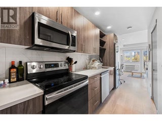 345 Dougall Road N Unit# 220. Kelowna, British Columbia